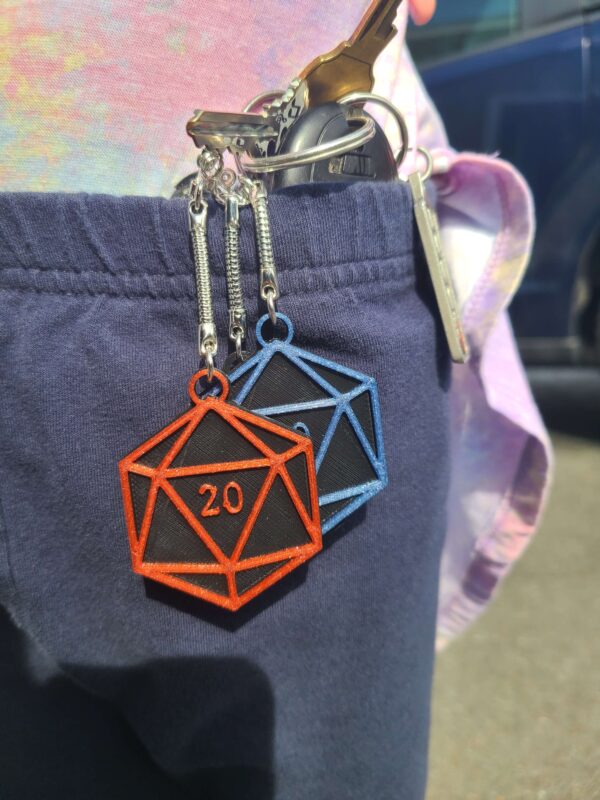 multi color d20 key chain